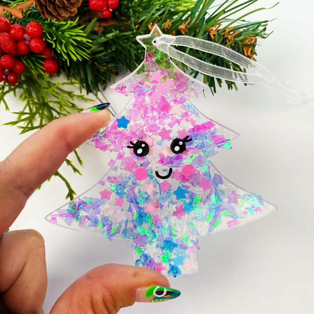 Easy Glitter Ornaments Christmas Craft