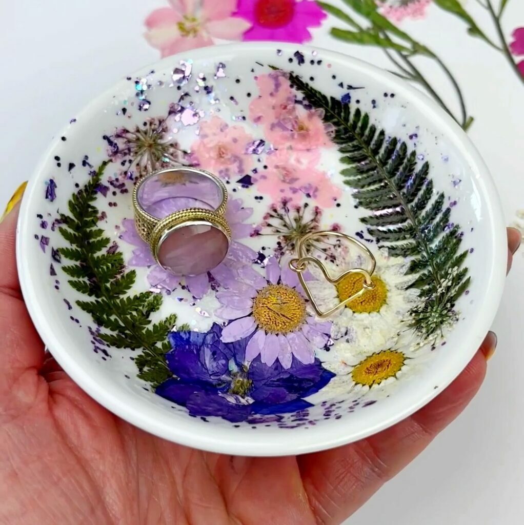 Pressed Flower Ring Dish Tutorial