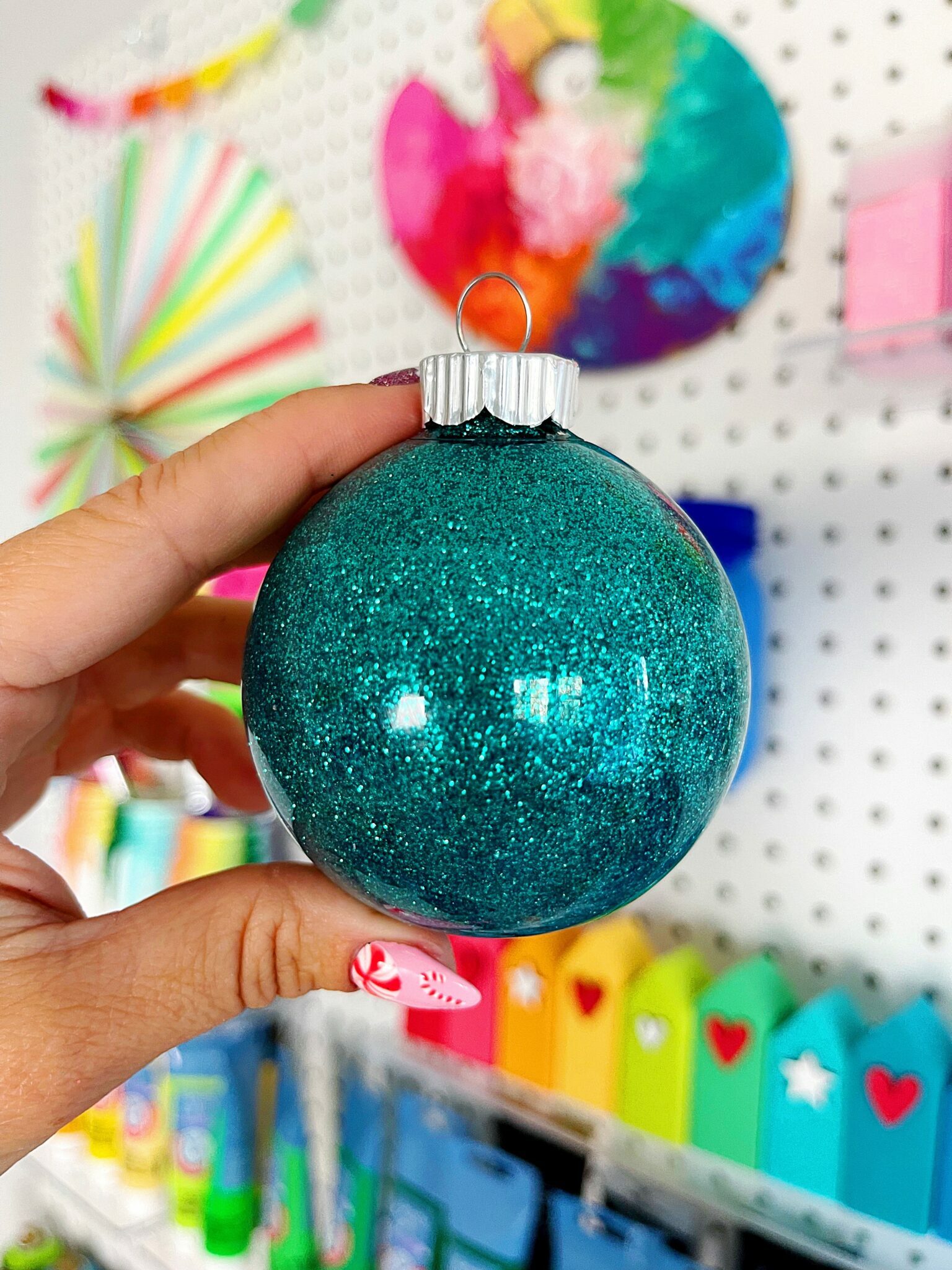 The Best Way to Make Glitter Ornaments