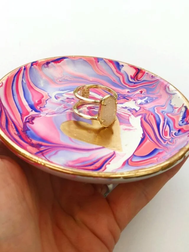 cropped-Ring-Dish-Marbling-2.jpg