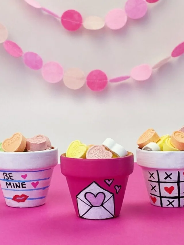 Painted flower pots for Valentine's Day