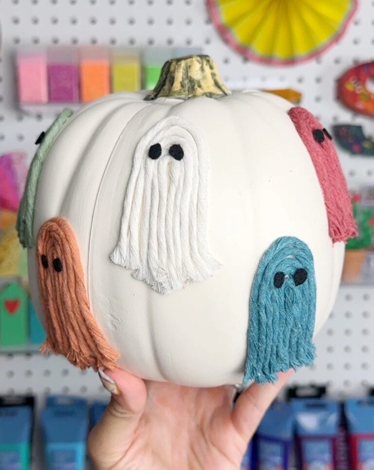 yarn pumpkins