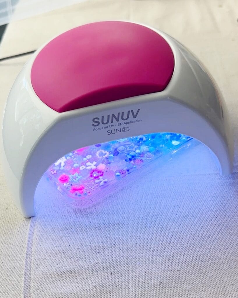 UV light to cure UV resin